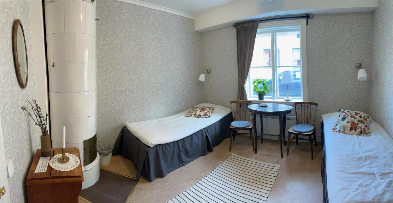 Stf Hostel Mariestad Bagian luar foto