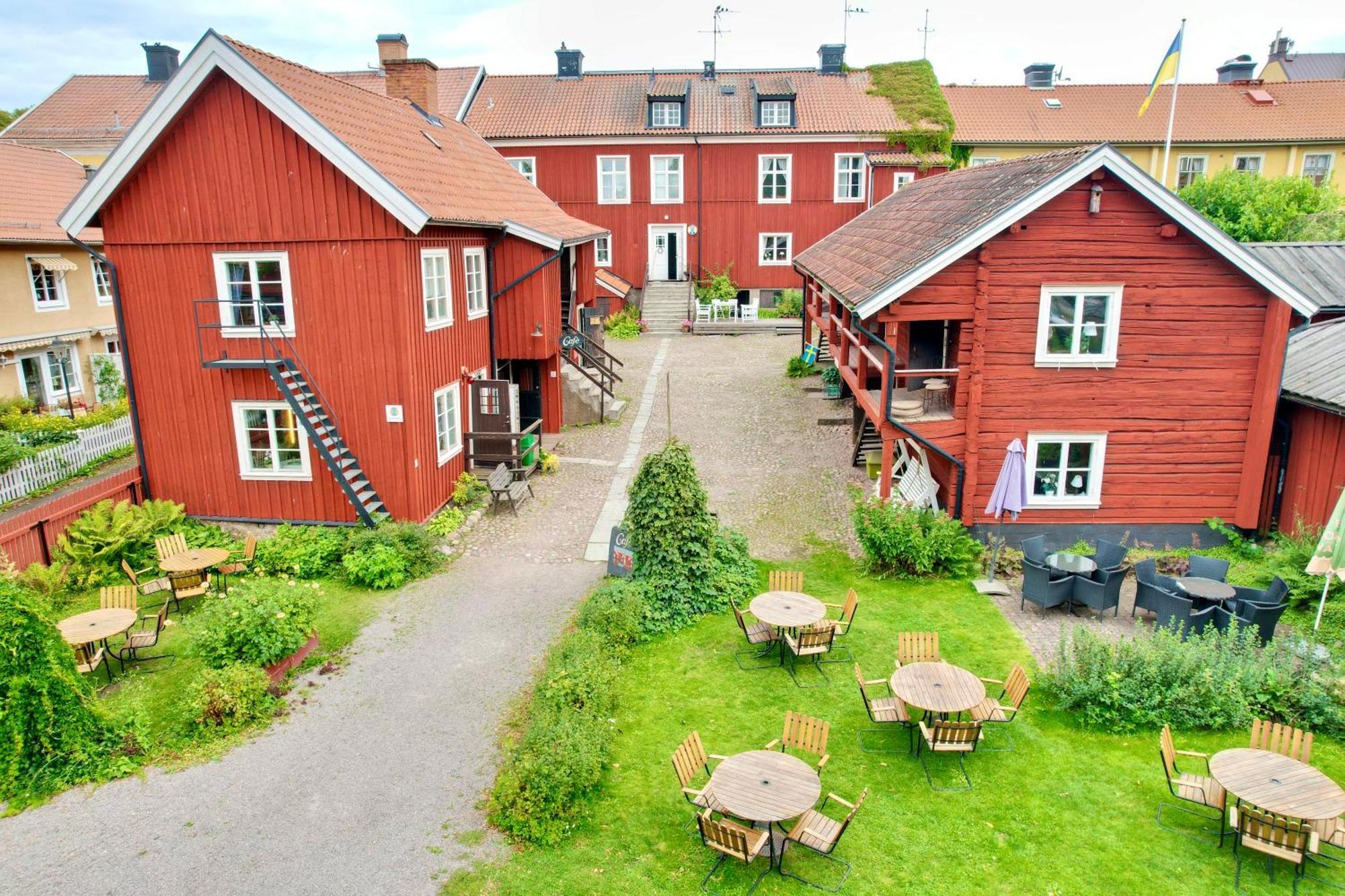 Stf Hostel Mariestad Bagian luar foto