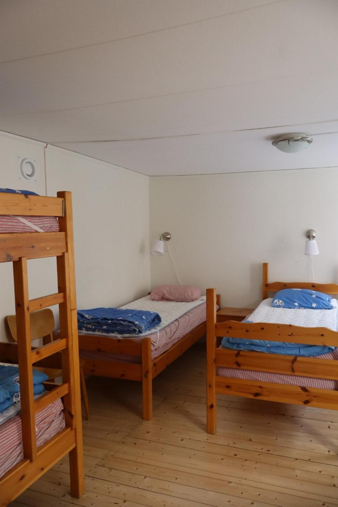 Stf Hostel Mariestad Bagian luar foto