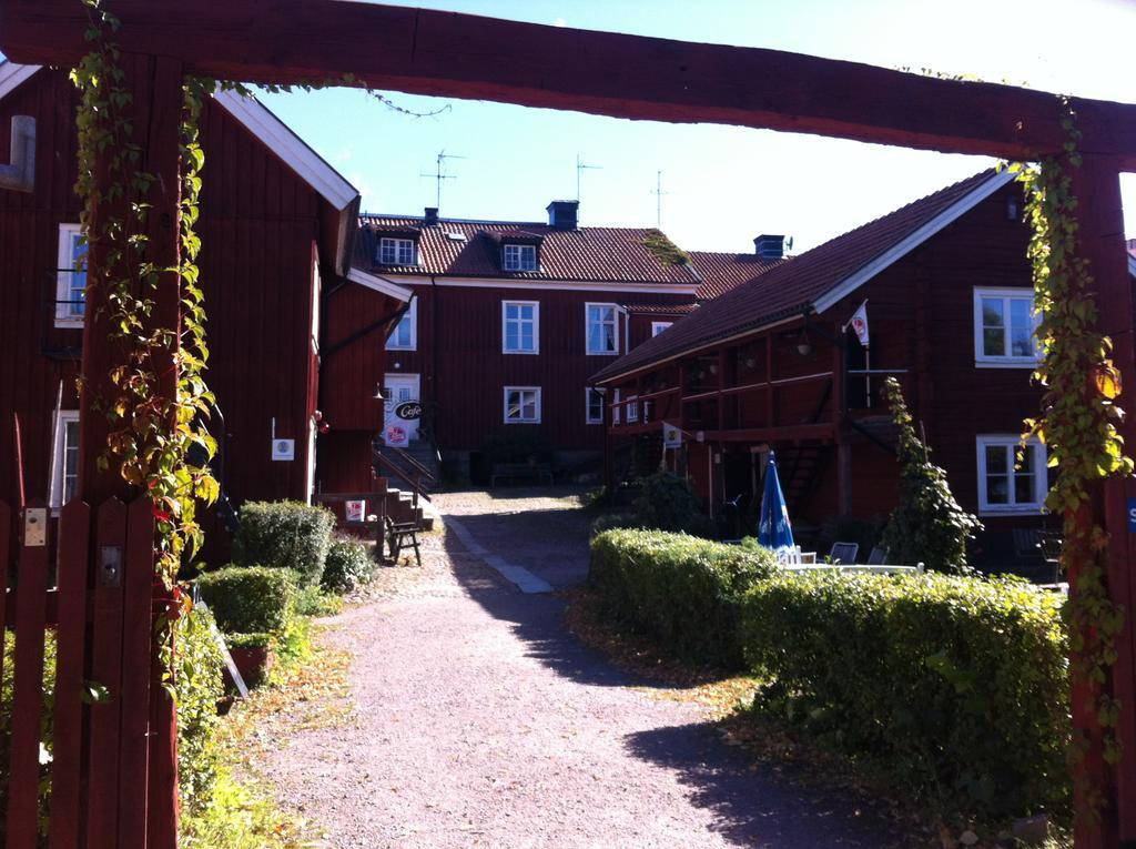 Stf Hostel Mariestad Bagian luar foto